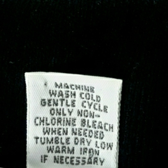 LOFT off the shoulder blouse - Picture 4 of 4